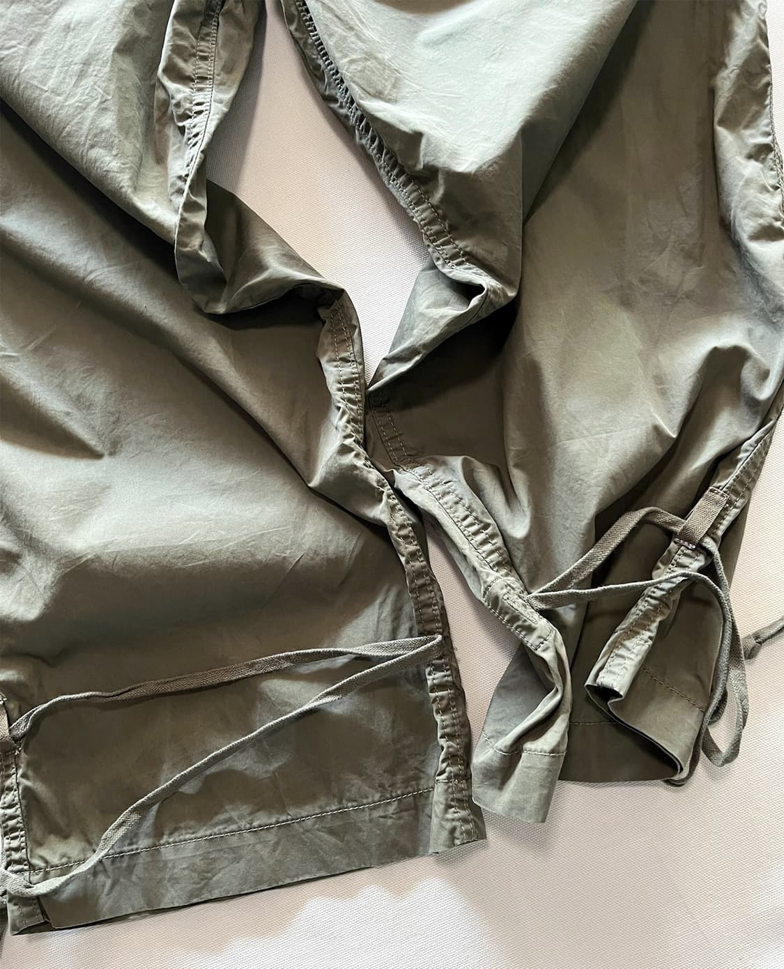 BEAMS BOY olive utility drawstring pants 상품이미지10