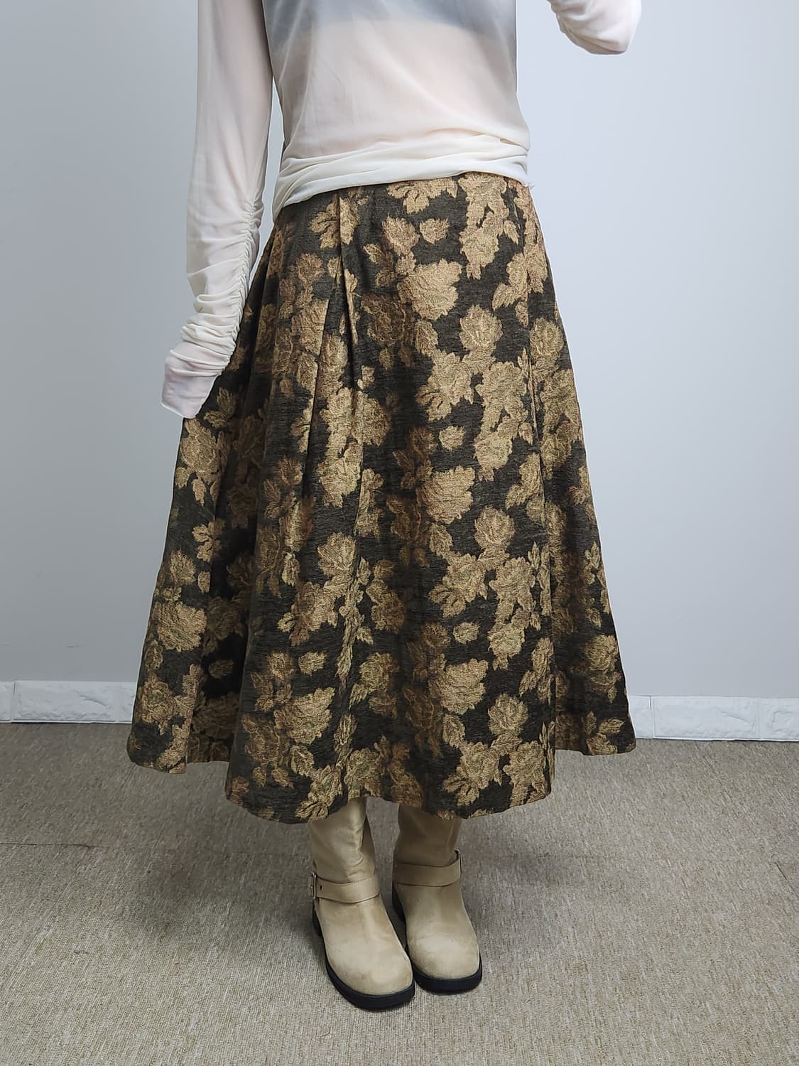 플로럴 핀턱 롱 스커트 상품이미지2