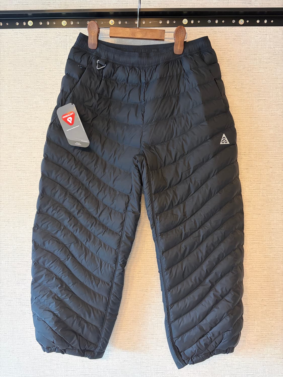 [새상품] 나이키 ACG 라바플로우 패딩 팬츠 (블랙, L) 상품이미지2