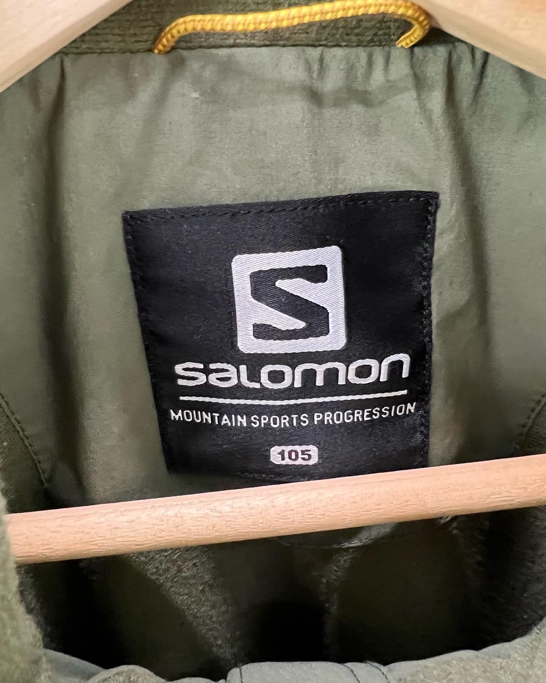 살로몬 카키 로고 나일론 챌린지 자켓  상품이미지7