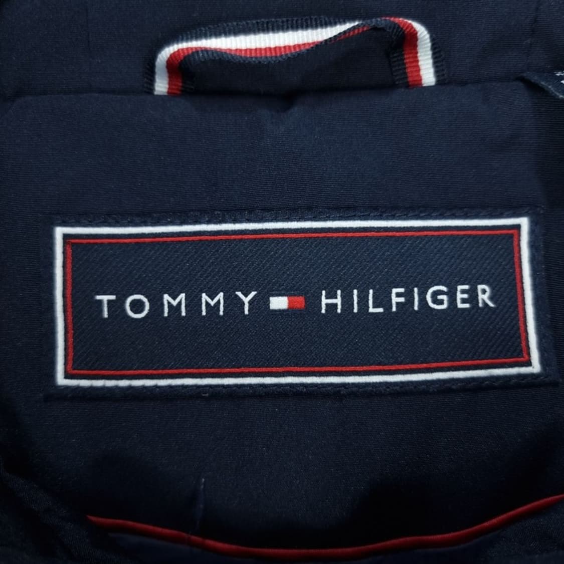[타미힐피거] 빅로고 후드 봄버 자켓 네이비 M18492 상품이미지7