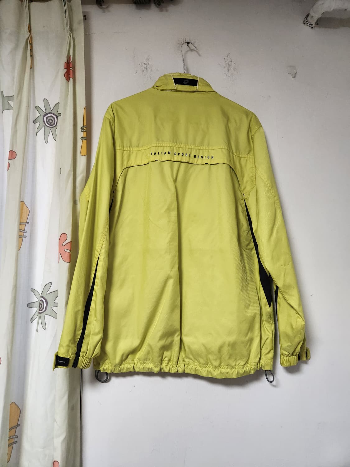 로또 이탈리아  옐로우 바람막이95 상품이미지2