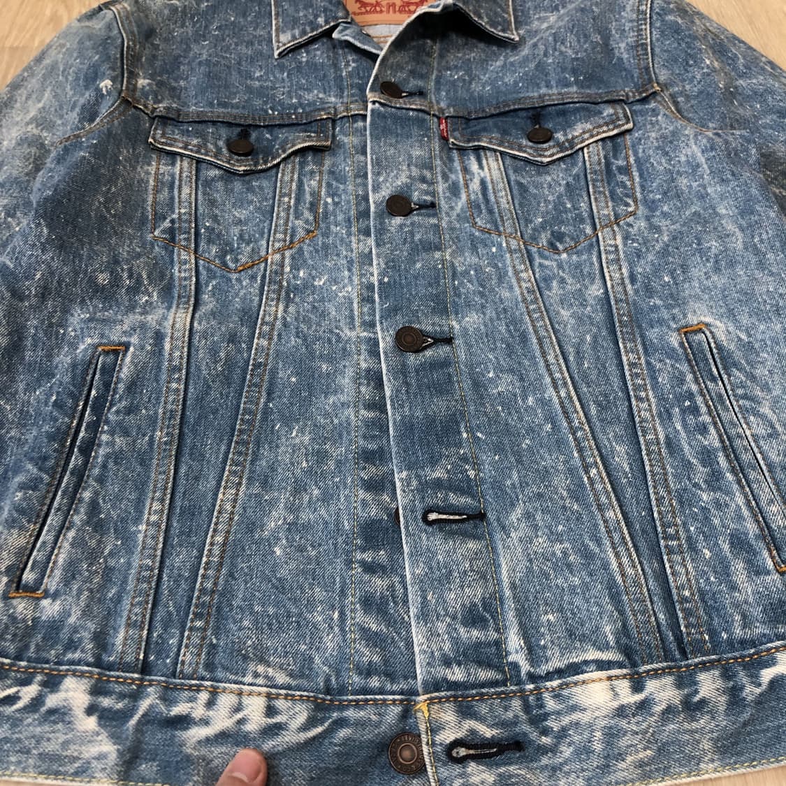 (M) 리바이스 Levi's 72334 연청 블리치드 디테일 데님 자켓 상품이미지3