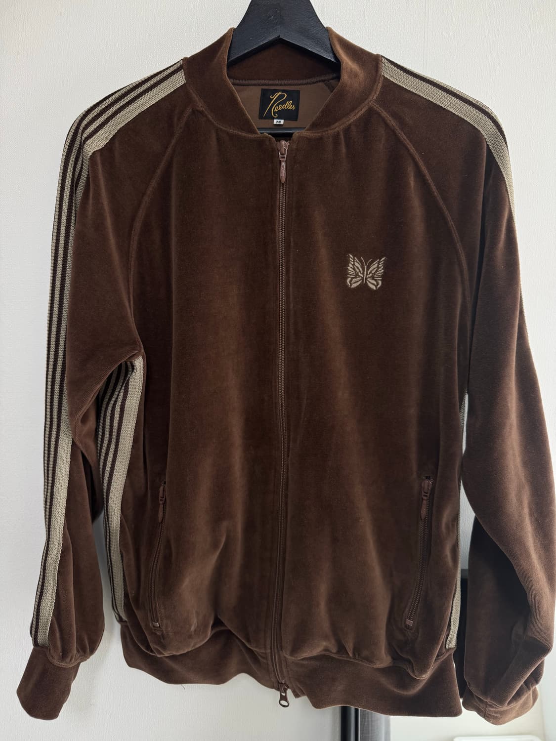 니들스 벨벳 트랙 자켓 상품이미지2