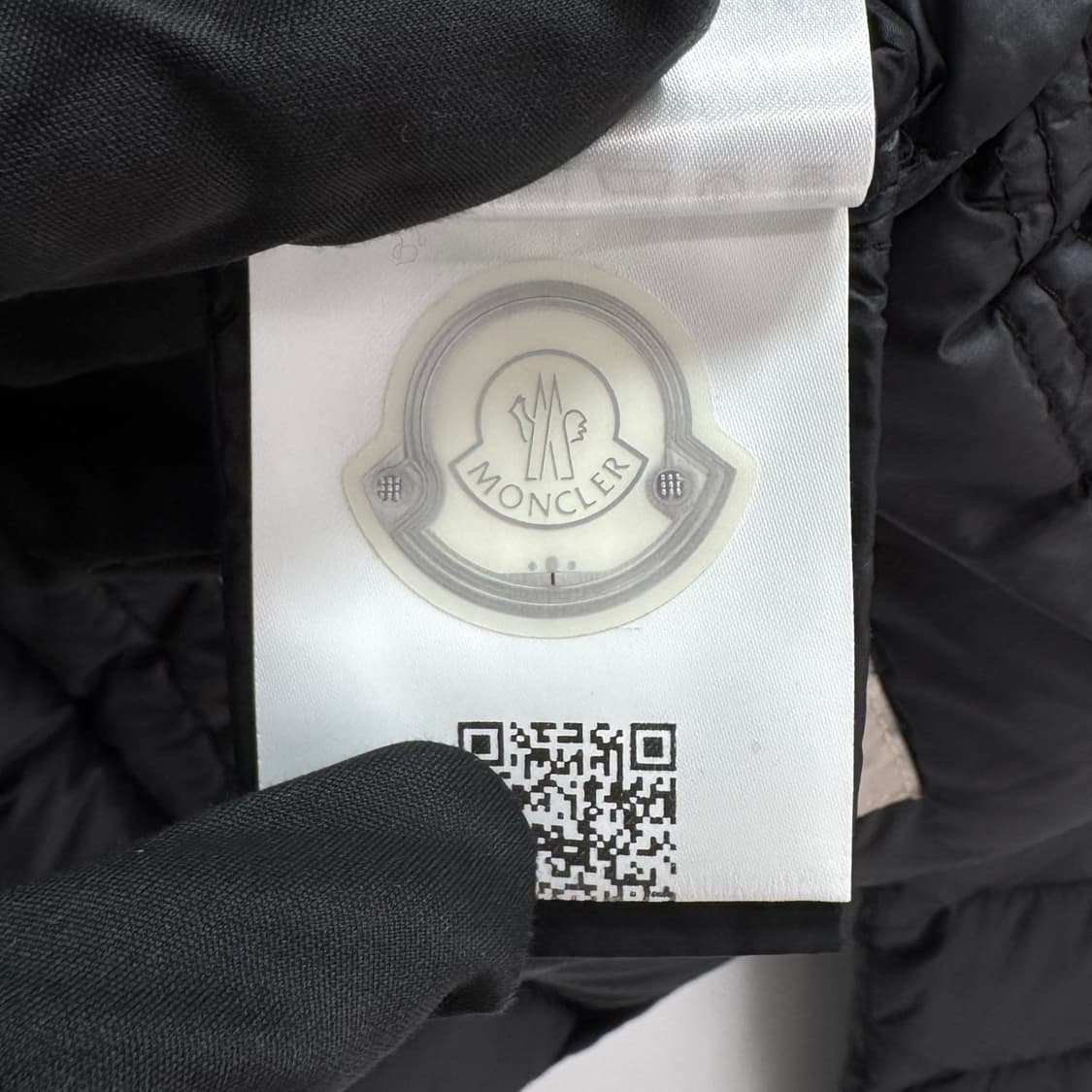 [3사이즈] 몽클레어 란스 여성 경량패딩 블랙 상품이미지10