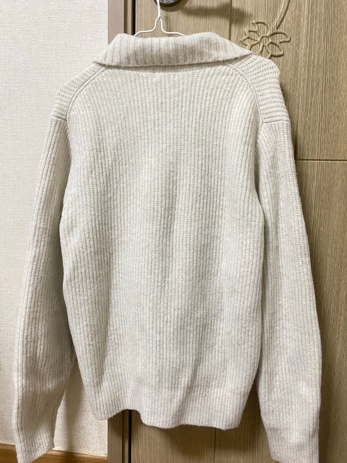 유니클로 수플레얀 스탠드카라 가디건 S 상품이미지4