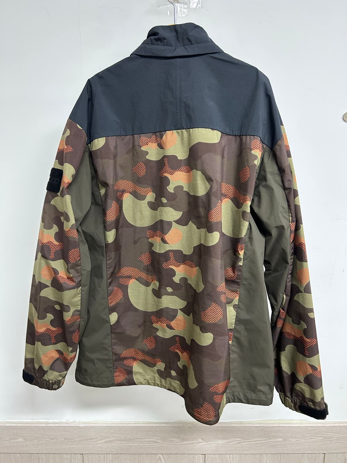 웨스트우드 카모플라쥬 바람막이 110 상품이미지4