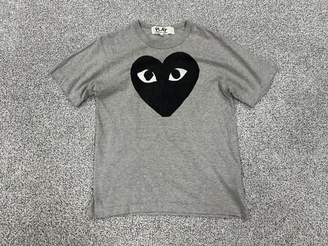 꼼데가르송 빅로고 반팔티 상품이미지1