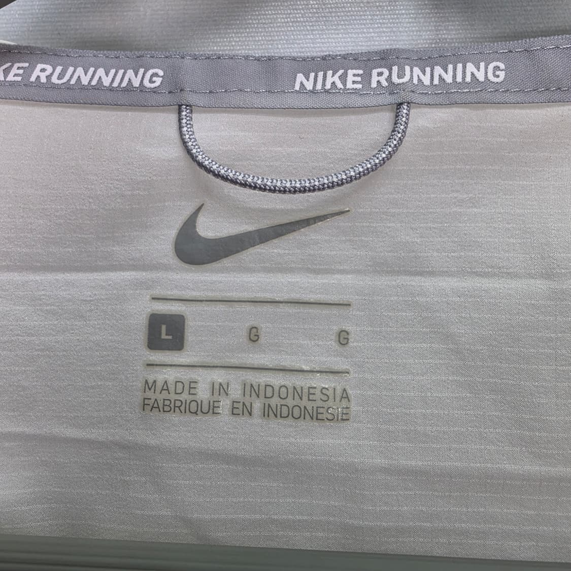 나이키 러닝 후드 반집업 바람막이 자켓 L사이즈 상품이미지8