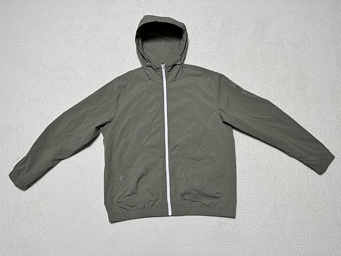 아이더 모션 프리 바람막이 자켓 남성용 105사이즈 상품이미지1