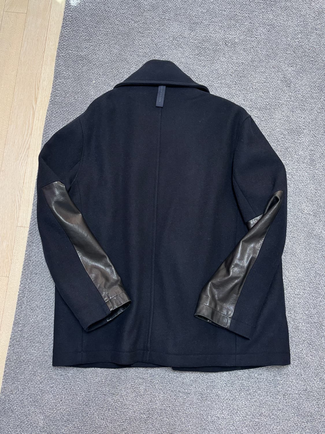 [L] 스튜디오니콜슨 x 자라 zara 레더 패치 피코트 판매 합니다 상품이미지4