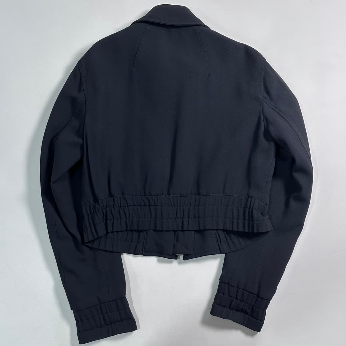 프라다 네이비 크롭 자켓 상품이미지5