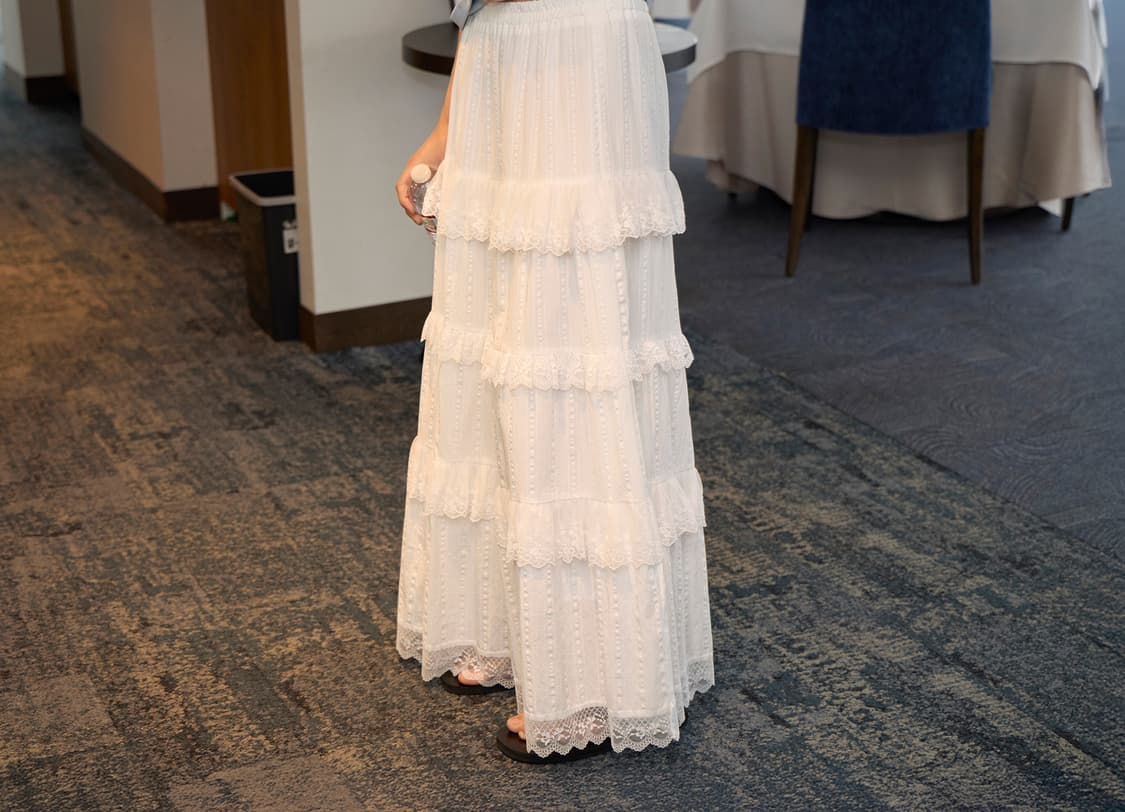 Eyelet Tiered Maxi Skirt 상품이미지7