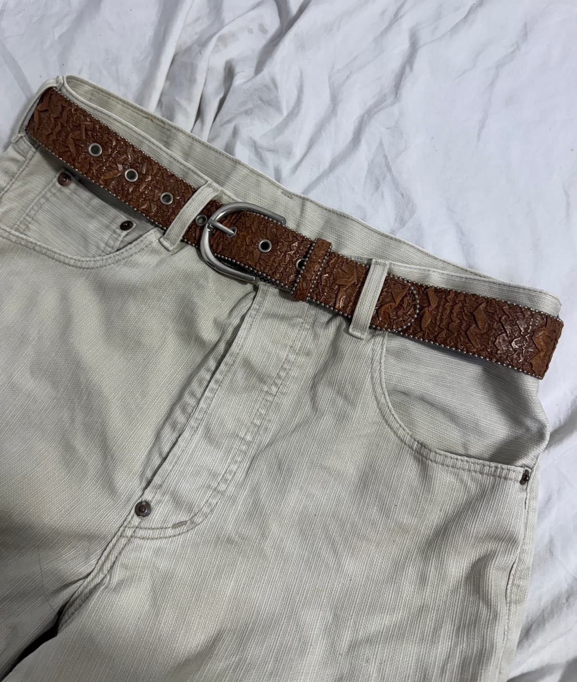 빈티지 크랙 볼 스터드 레더 벨트 상품이미지1