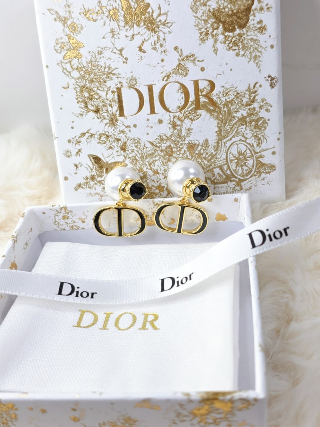 빈티지 디올 업사이클링 귀걸이 상품이미지1
