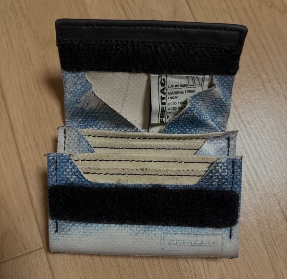 프라이탁 지갑 상품이미지2