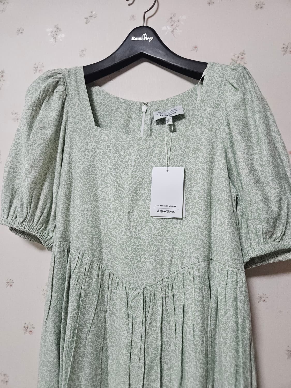 앤아더스토리즈 플로럴 롱 원피스 상품이미지1