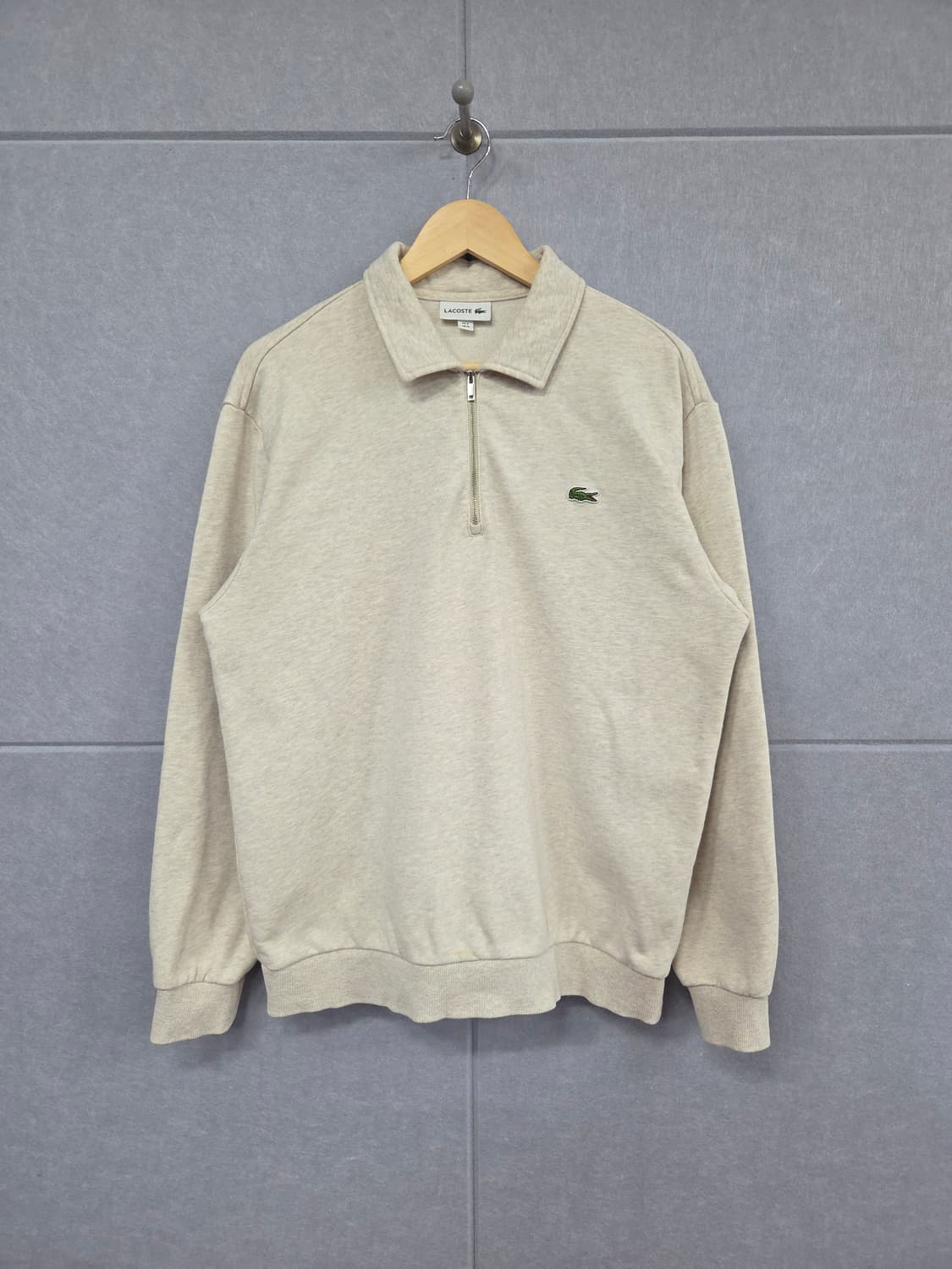 라코스테(LACOSTE) 오트밀 반집업 맨투맨 상품이미지1