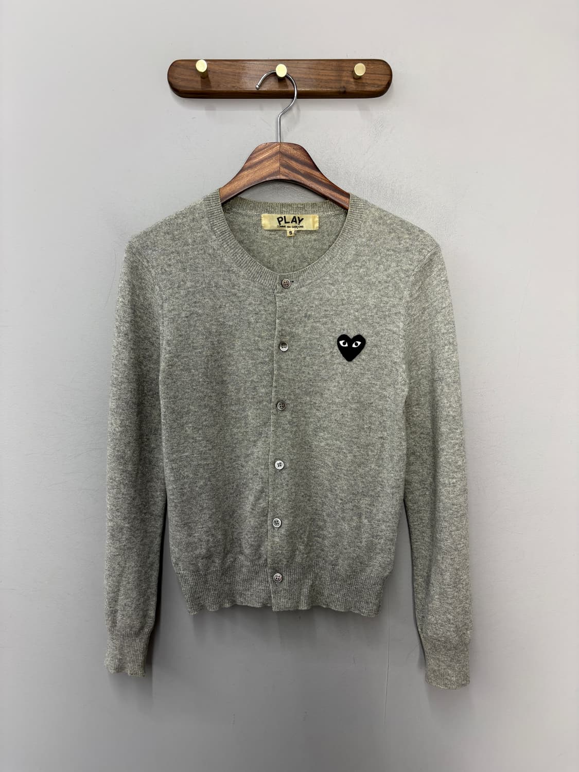 꼼데가르송 블랙 하트와펜 그레이 가디건 A3789 상품이미지2