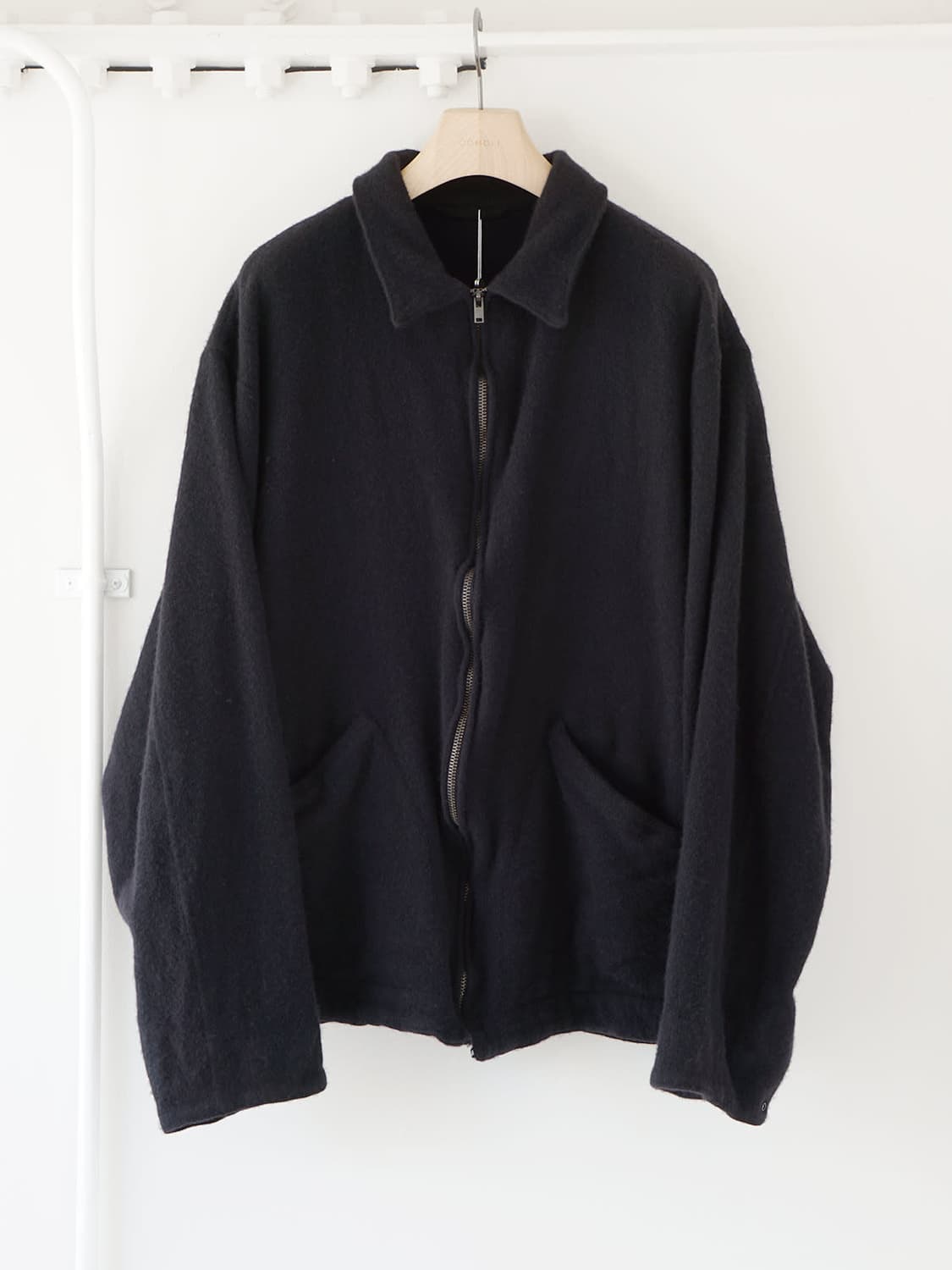 코모리 축융 울 집 숏 자켓 블랙 2 상품이미지1