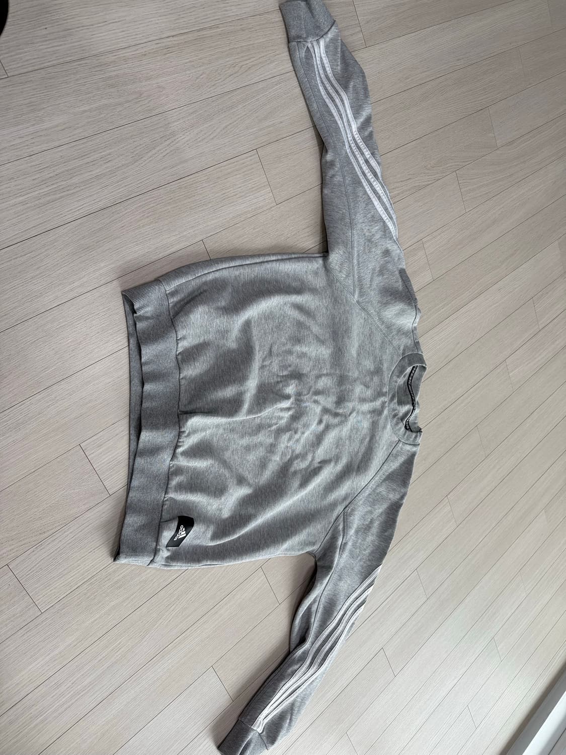 아디다스 맨투맨 상품이미지2