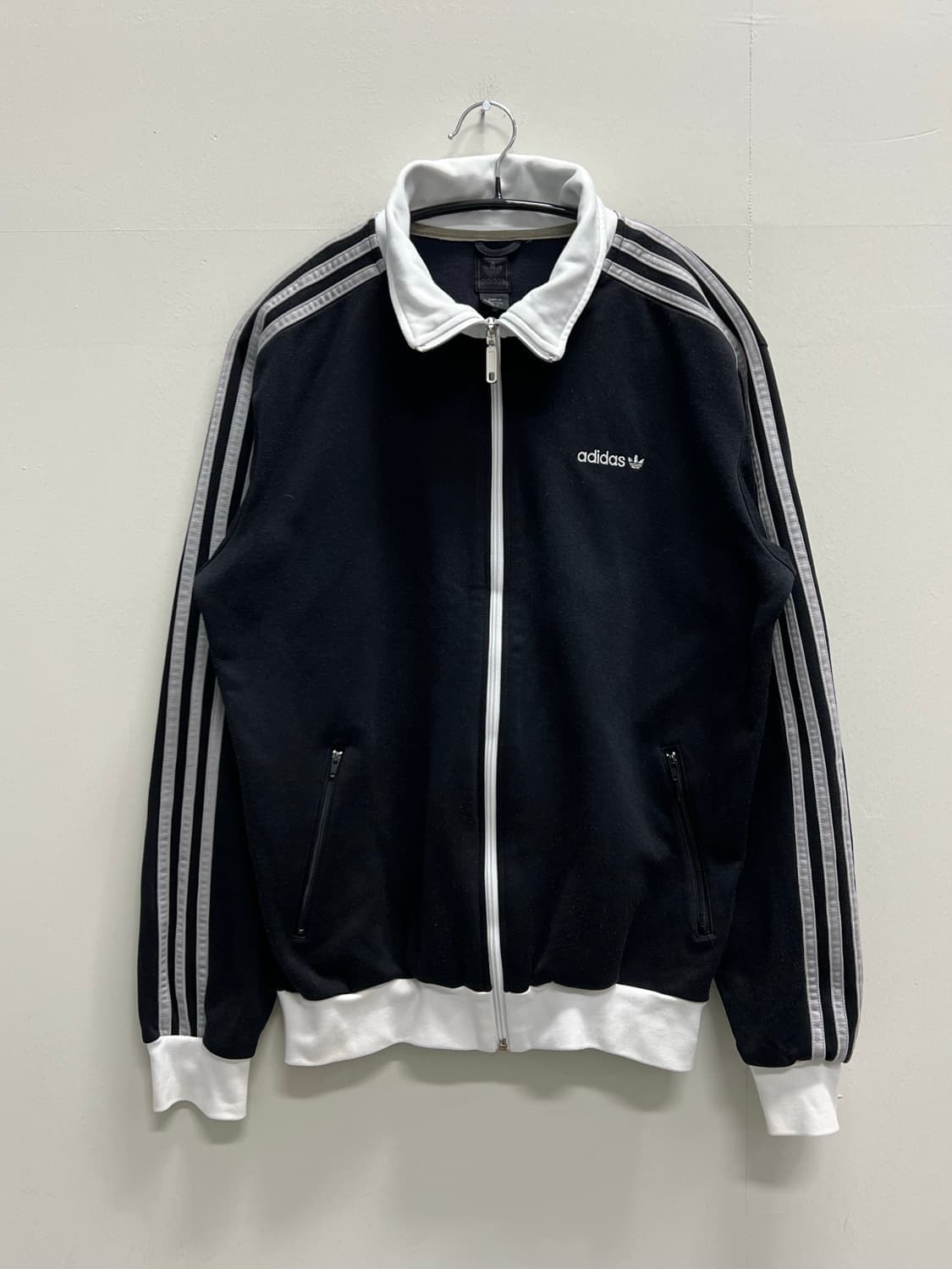 (M) 아디다스 올드스쿨 베켄바우어 트랙탑 져지 블랙/화이트/그레이 상품이미지2