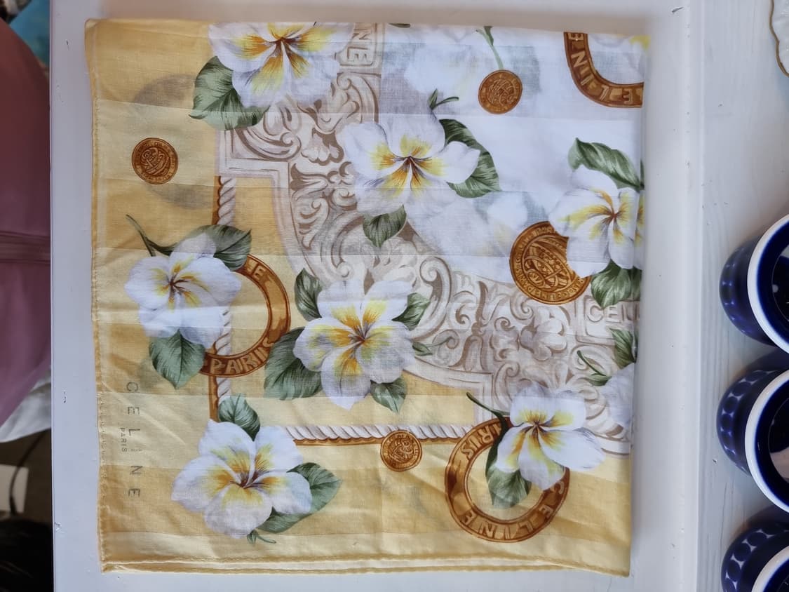 버버리 플라워 패턴손수건 상품이미지6