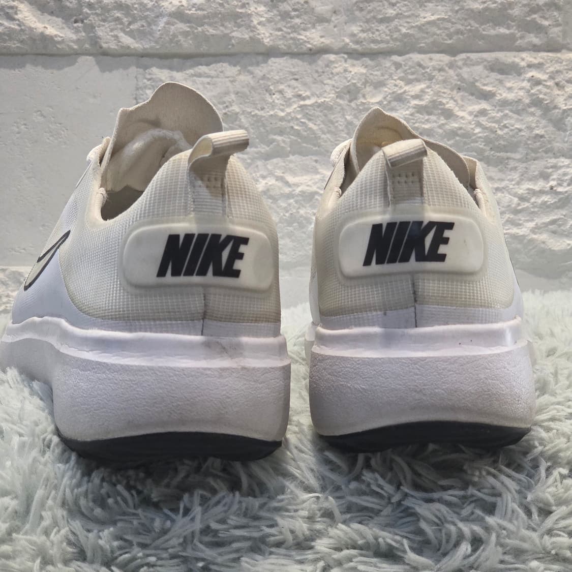 2q-18:나이키 아이콘 클래시 화이트 러닝 스니커즈 (250mm) 상품이미지3