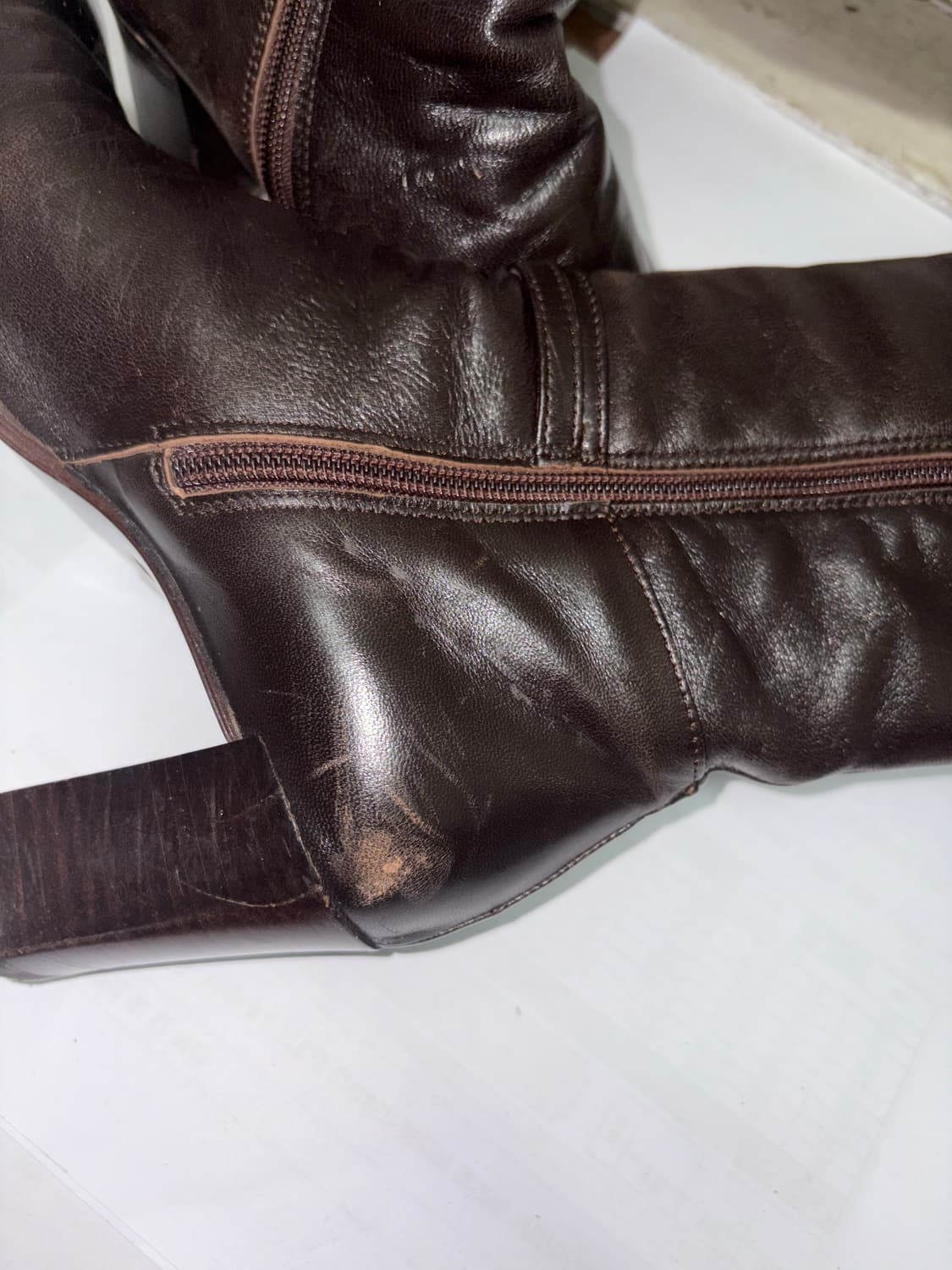 스퀘어 토 가죽 부츠 상품이미지2