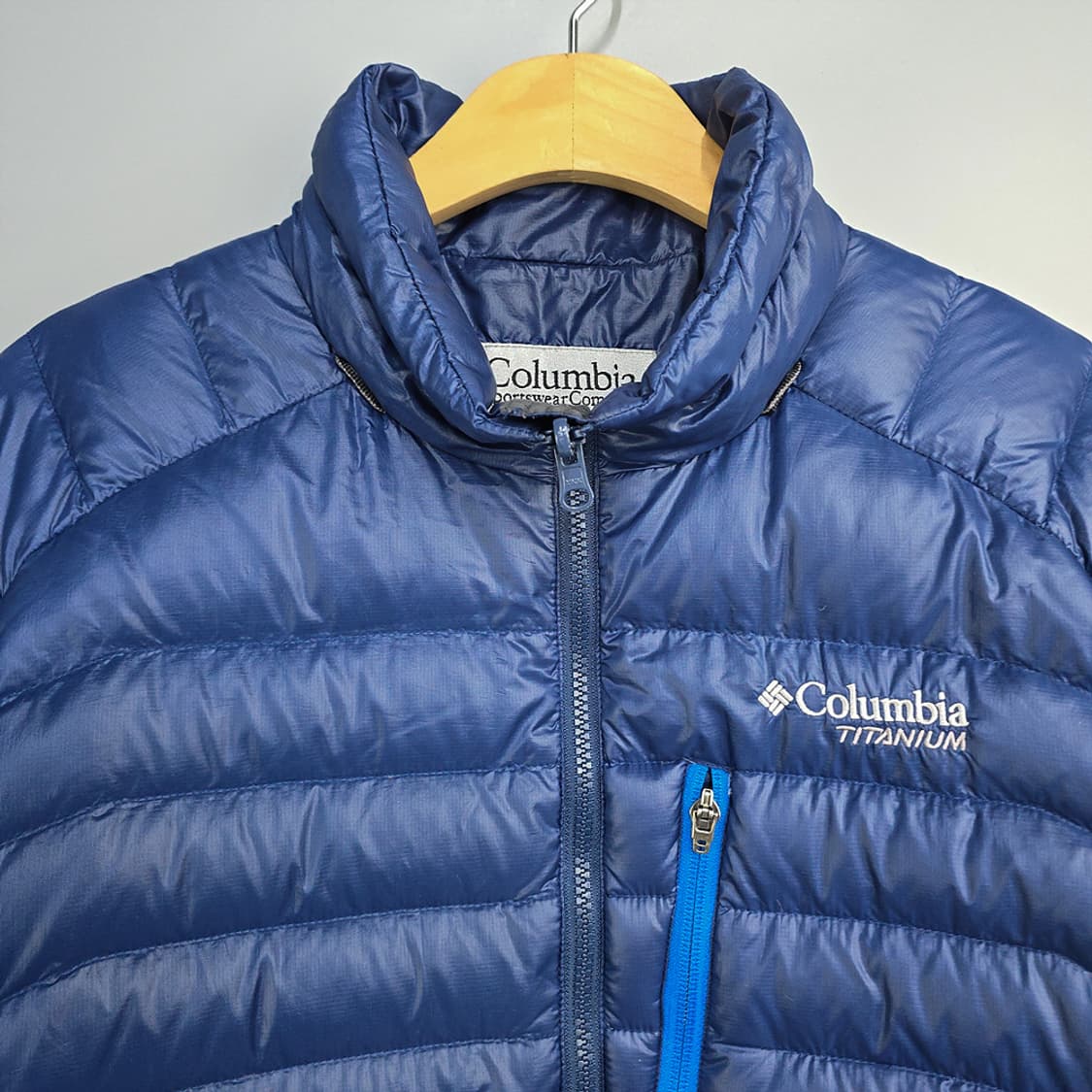 콜롬비아(Columbia) 티타늄 경량 다운 패딩 100(L) 상품이미지2