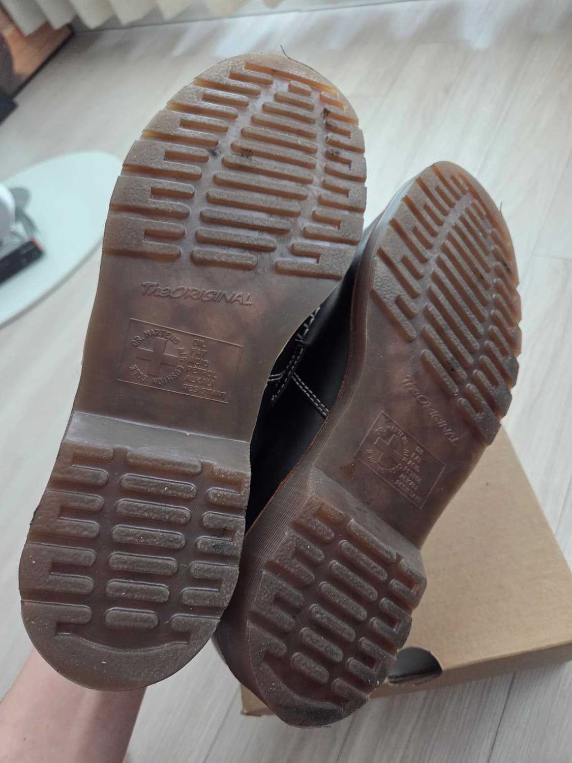 닥터마틴 아드리안 블랙 태슬 로퍼 270mm판매합니다 상품이미지3