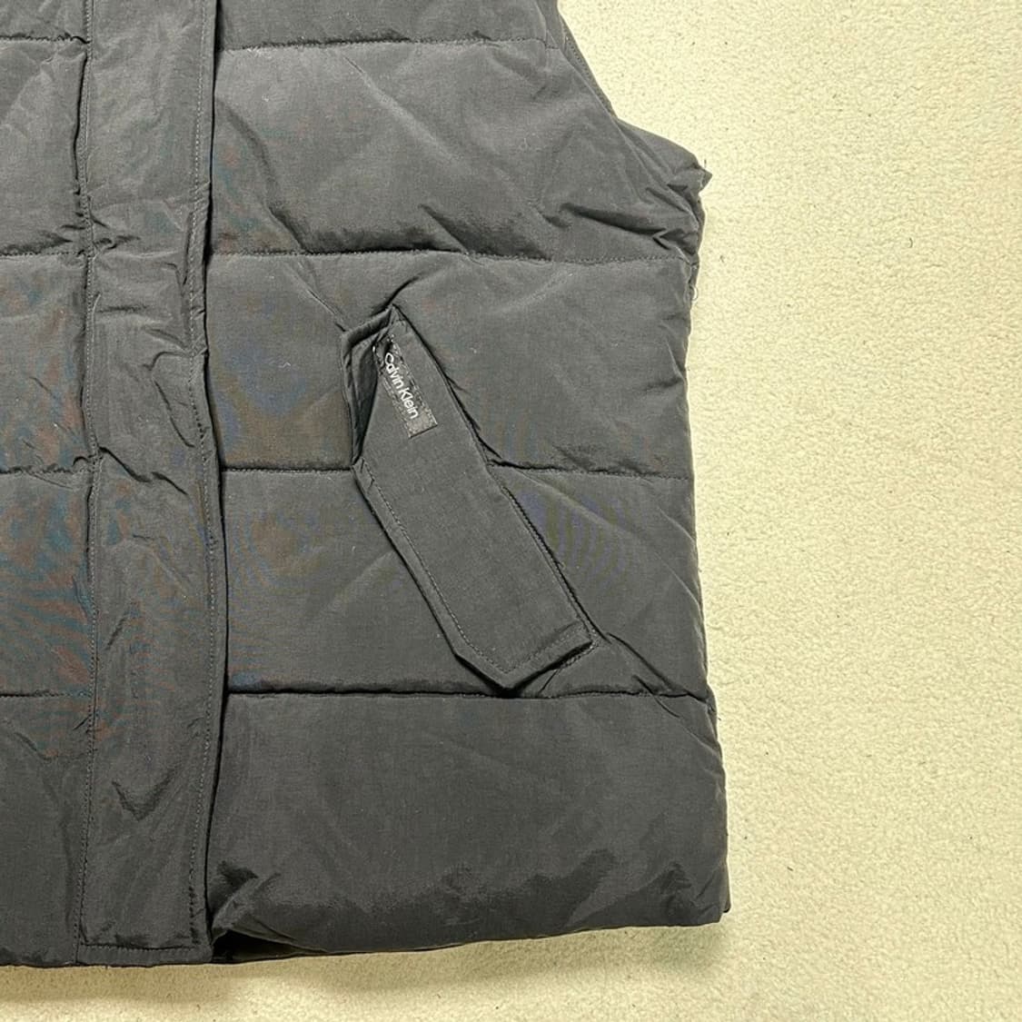 캘빈클라인 퍼포먼스 블랙 패딩 베스트 S 상품이미지2