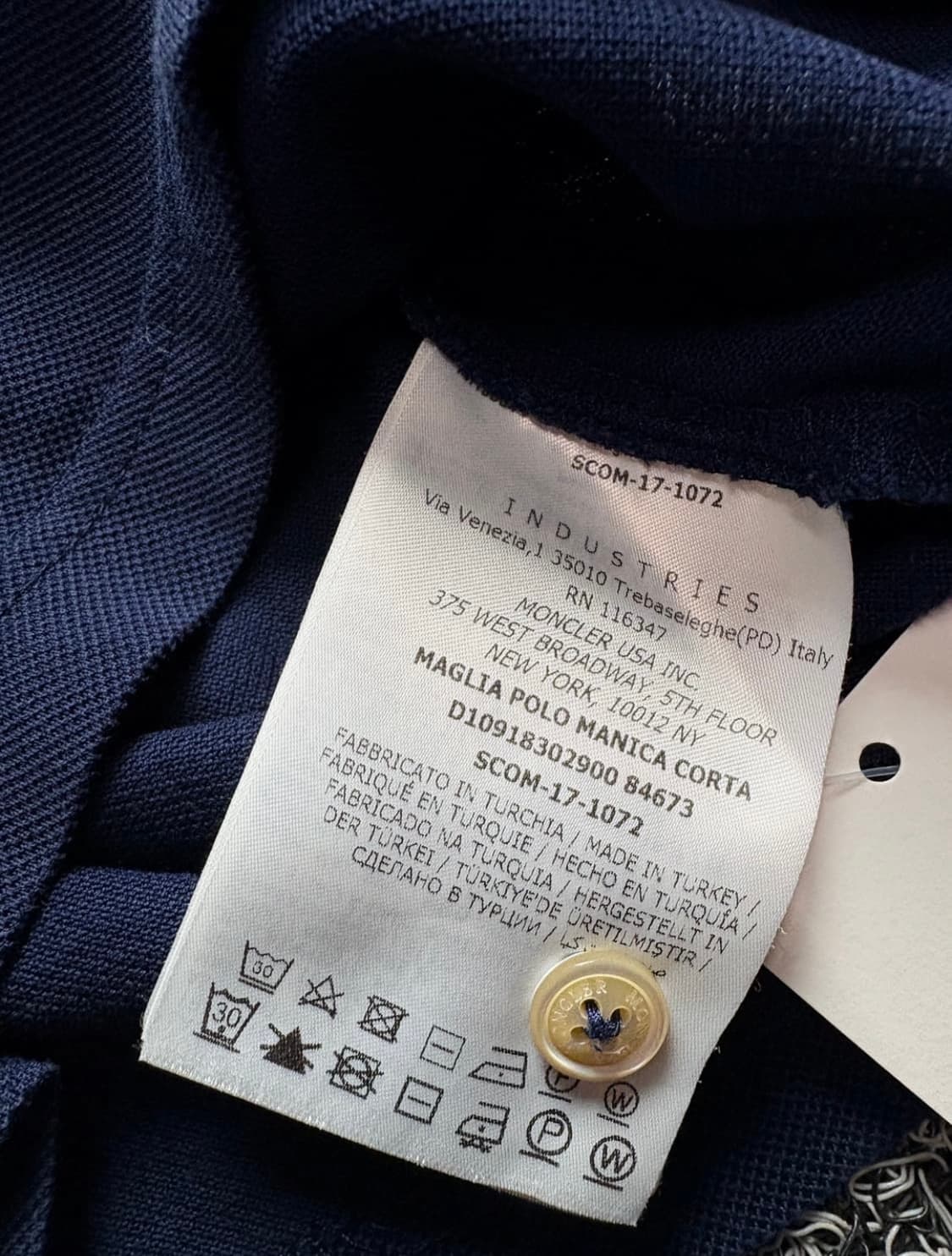 몽클레어 카라티 상품이미지4