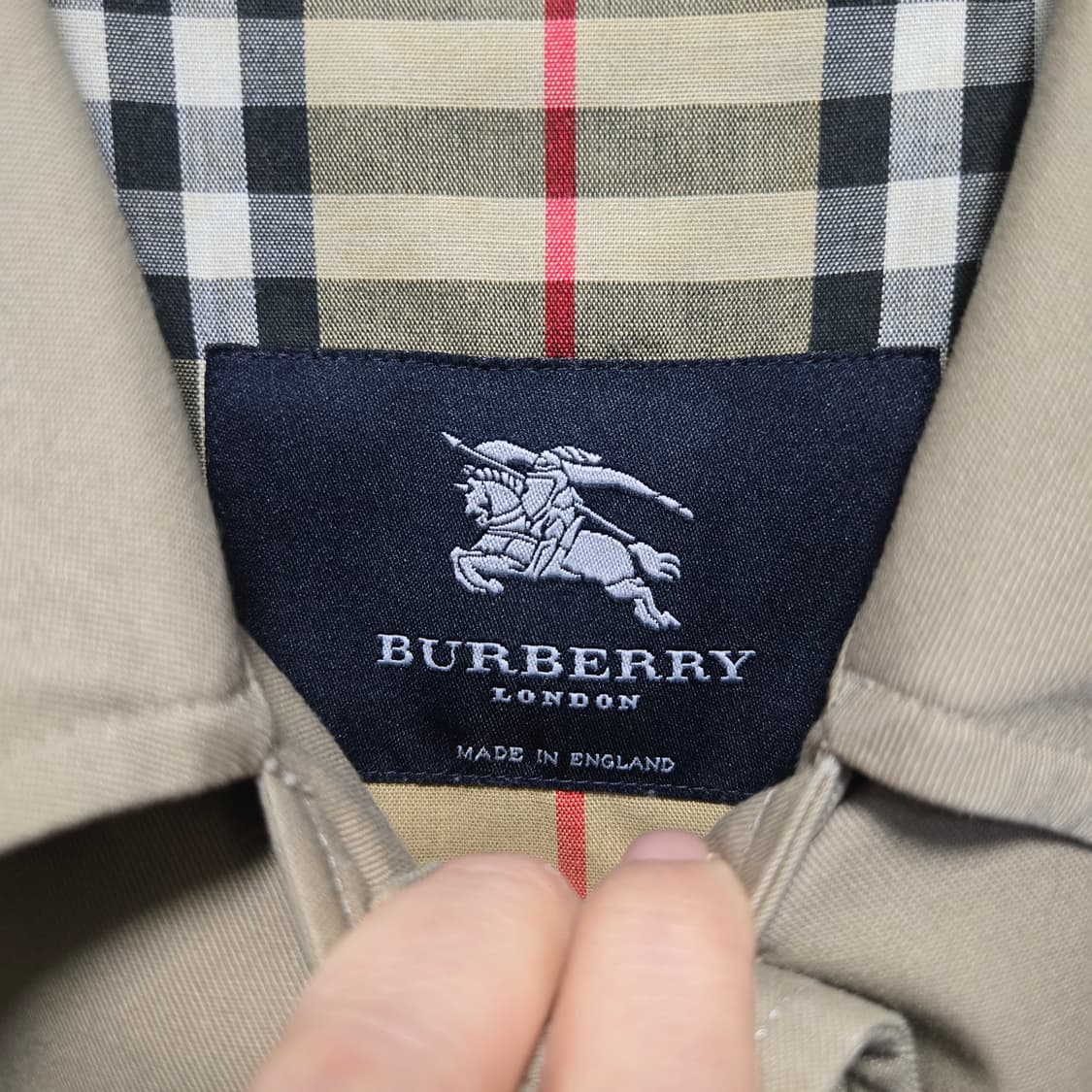 버버리런던 베이지 코튼 트렌치코트 상품이미지4