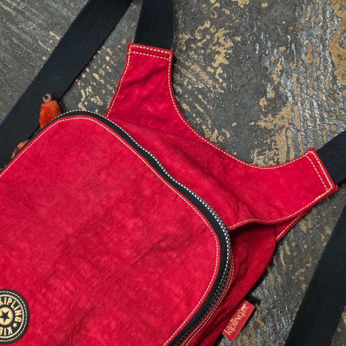 키플링 레드 백팩 상품이미지3