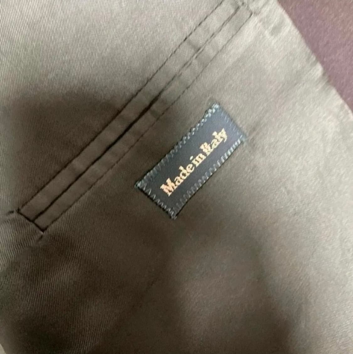 랄프로렌 금장 블레이져 네이비 입니다. 상품이미지4