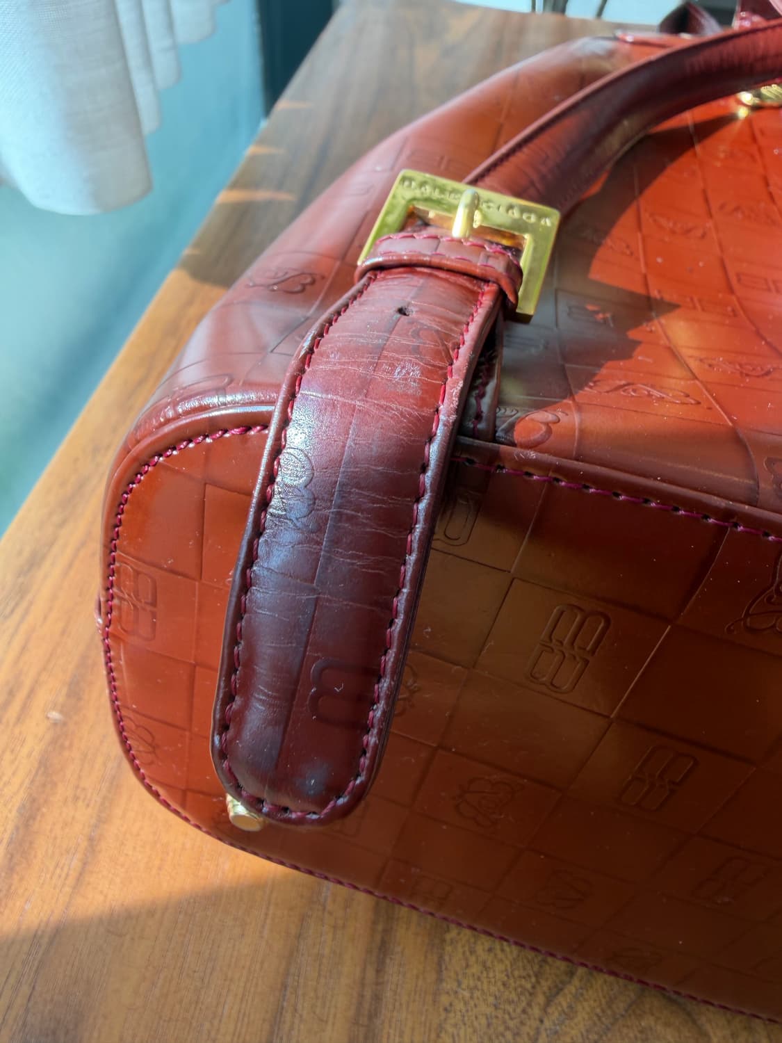 발렌시아가 빈티지 임보스트 레더 백팩 상품이미지10