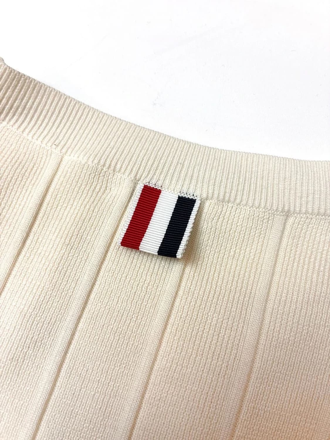 톰브라운 이태리 울 오리지널 니트 PN5620    상품이미지6