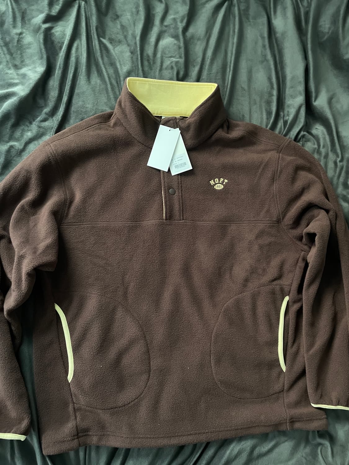 택포함 새상품 낫온리포투데이 플리스 풀오버 브라운 L사이즈 상품이미지2