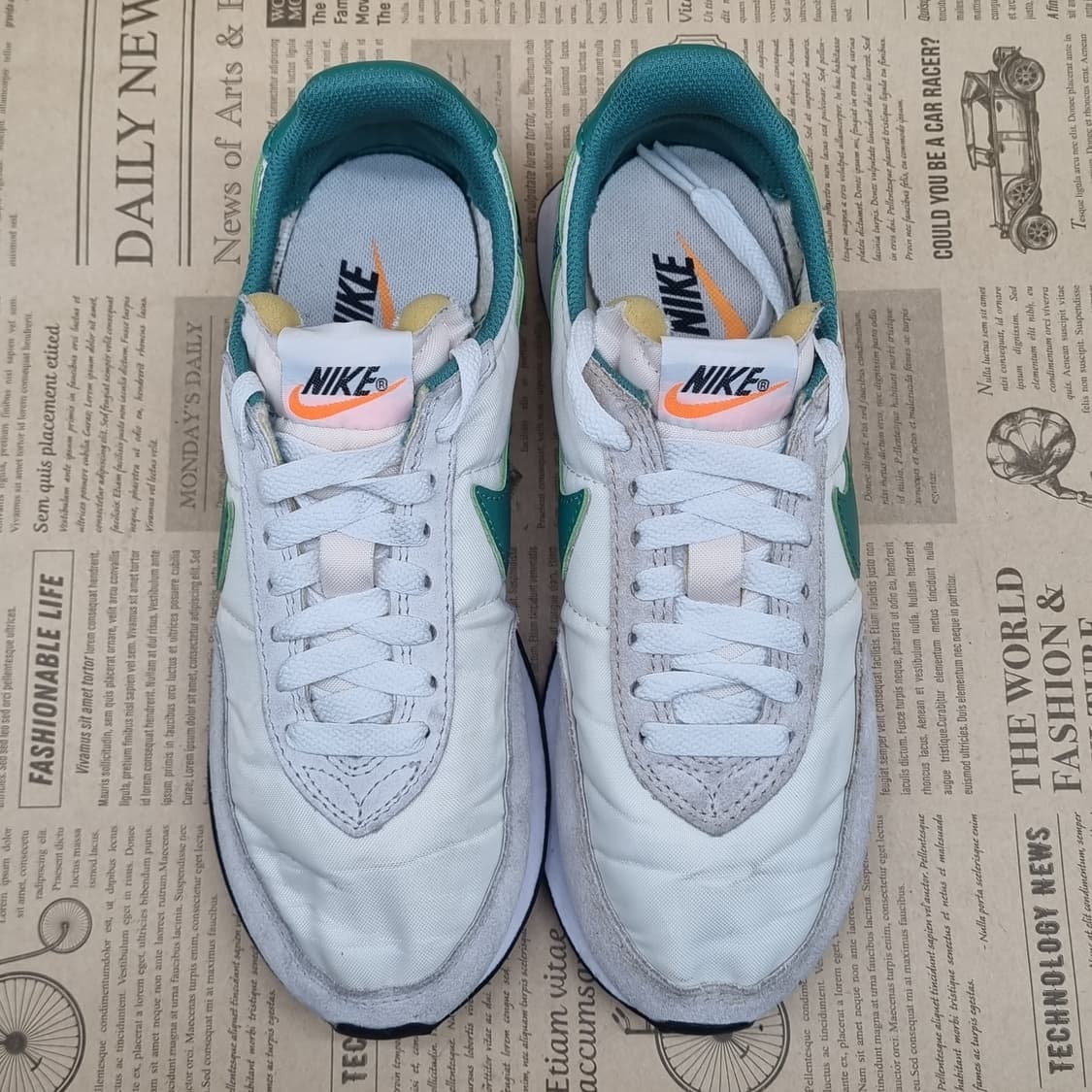 나이키 와플트레이너2 여성운동화235 상품이미지2