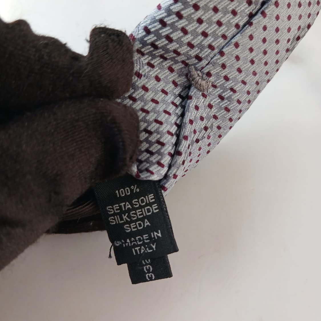 제냐 실크 그레이 스퀘어 텍스처 넥타이 8.4cm A+등급 A19617
 상품이미지9