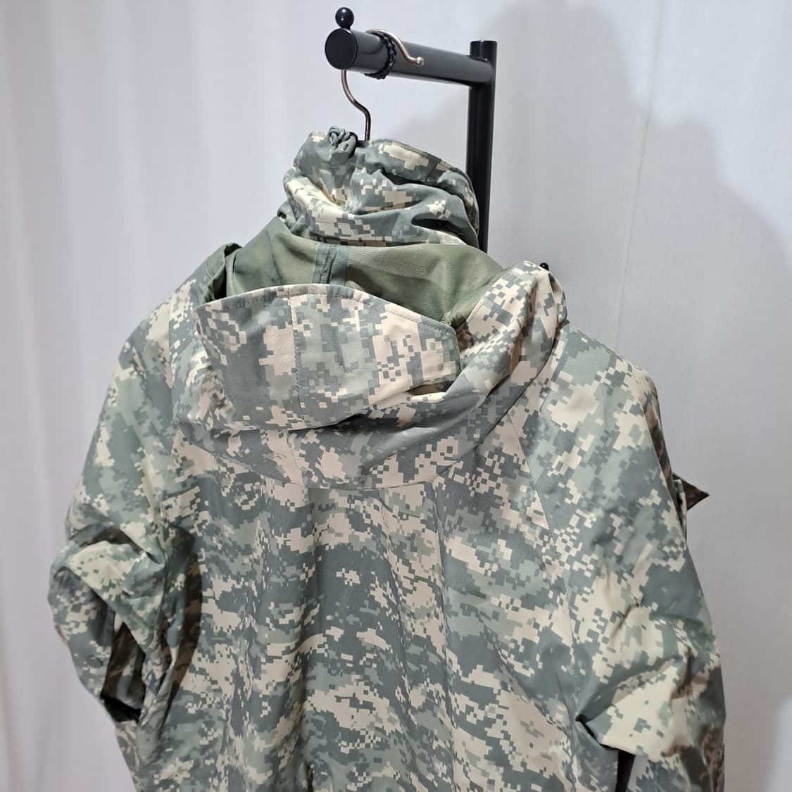 (새상품급) 미군 오리지널 ACU 고어텍스 미듐레귤러 B533 상품이미지4