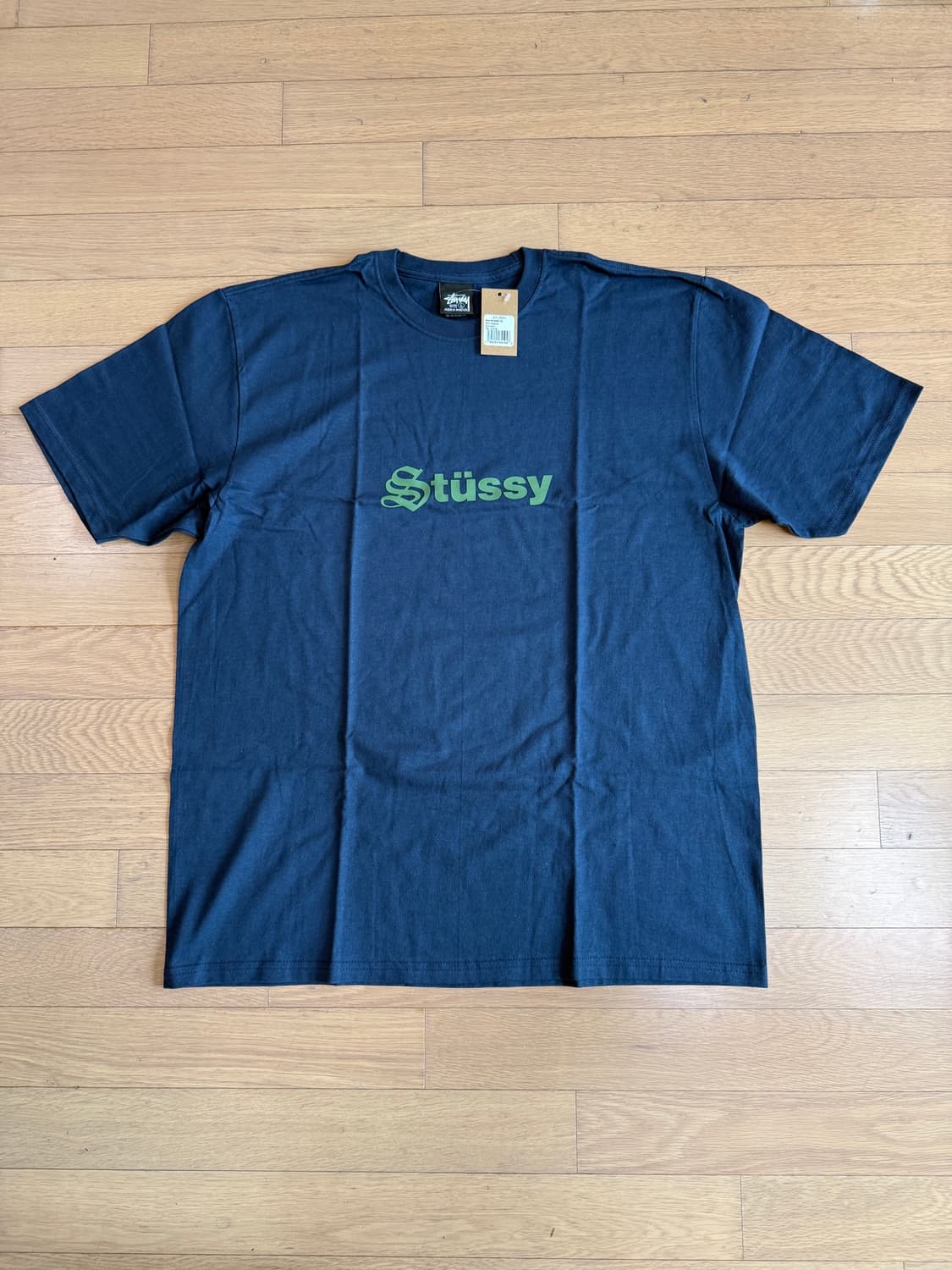 [L] stussy 스투시 리폼드 반팔 티셔츠 네이비 상품이미지1