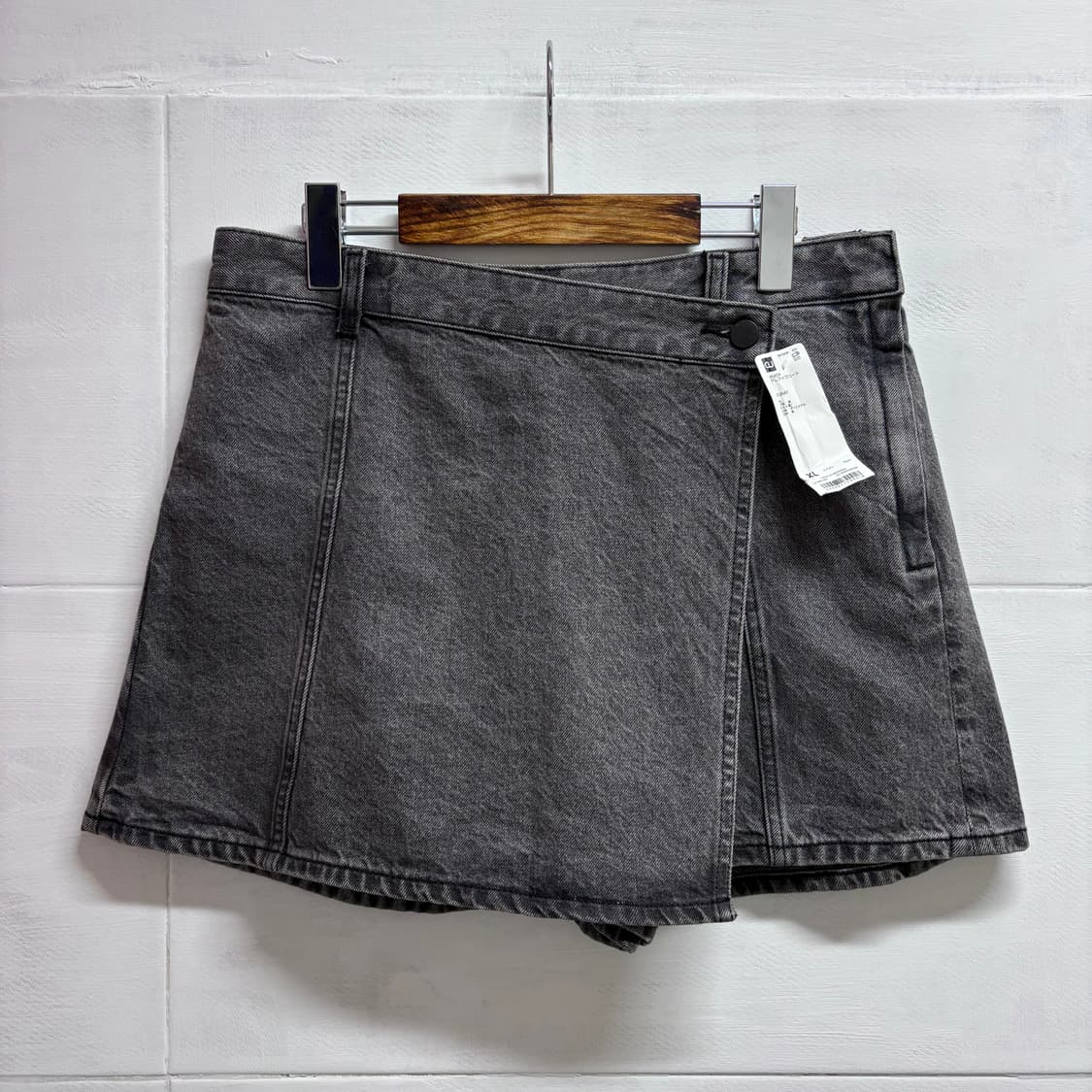 GU 지유 데님 미니 랩 치마바지 (새상품) 상품이미지1