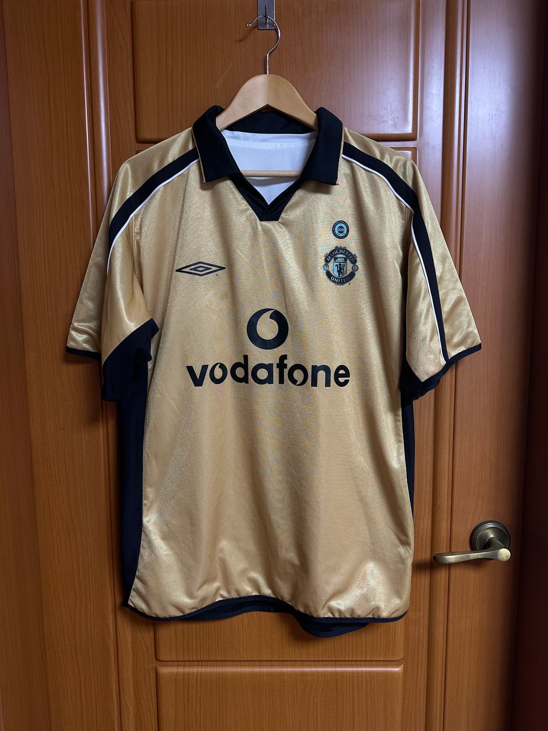 Man Utd 2002 Centenary (100주년 기념) Jersey 상품이미지3
