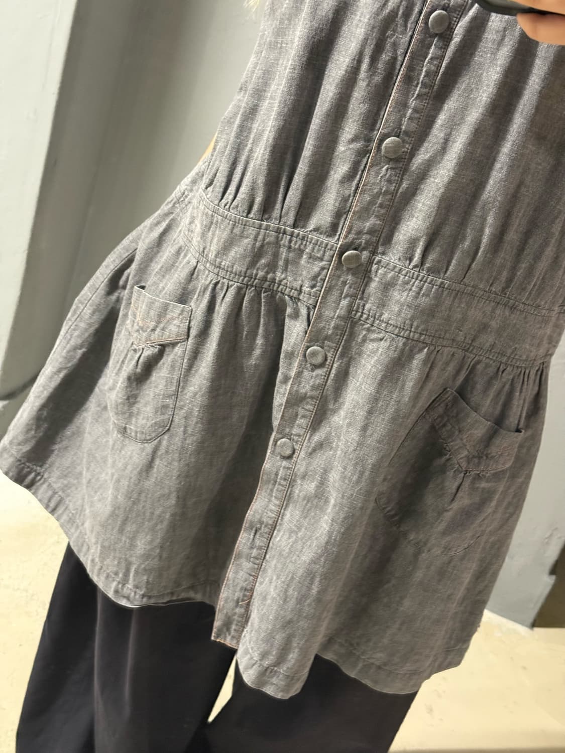 light grey button-up pocket ops 상품이미지3