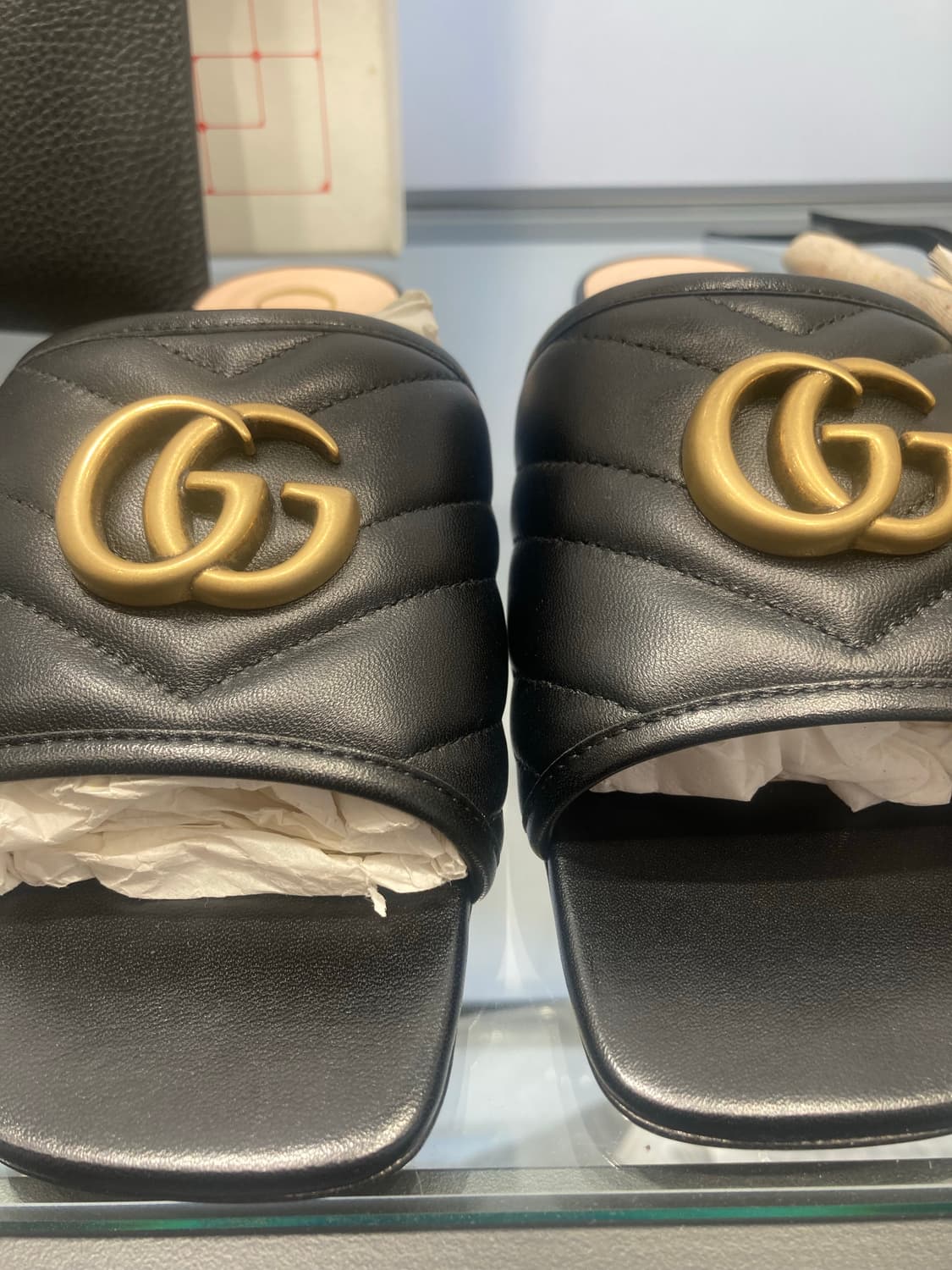 구찌 슬리퍼 마몽 팔아요 36 상품이미지4