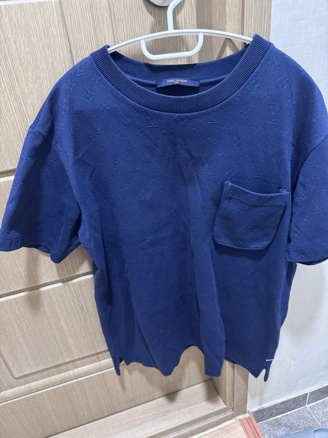 루이비통3d 포켓 모노그램 반팔 티셔츠 상품이미지1