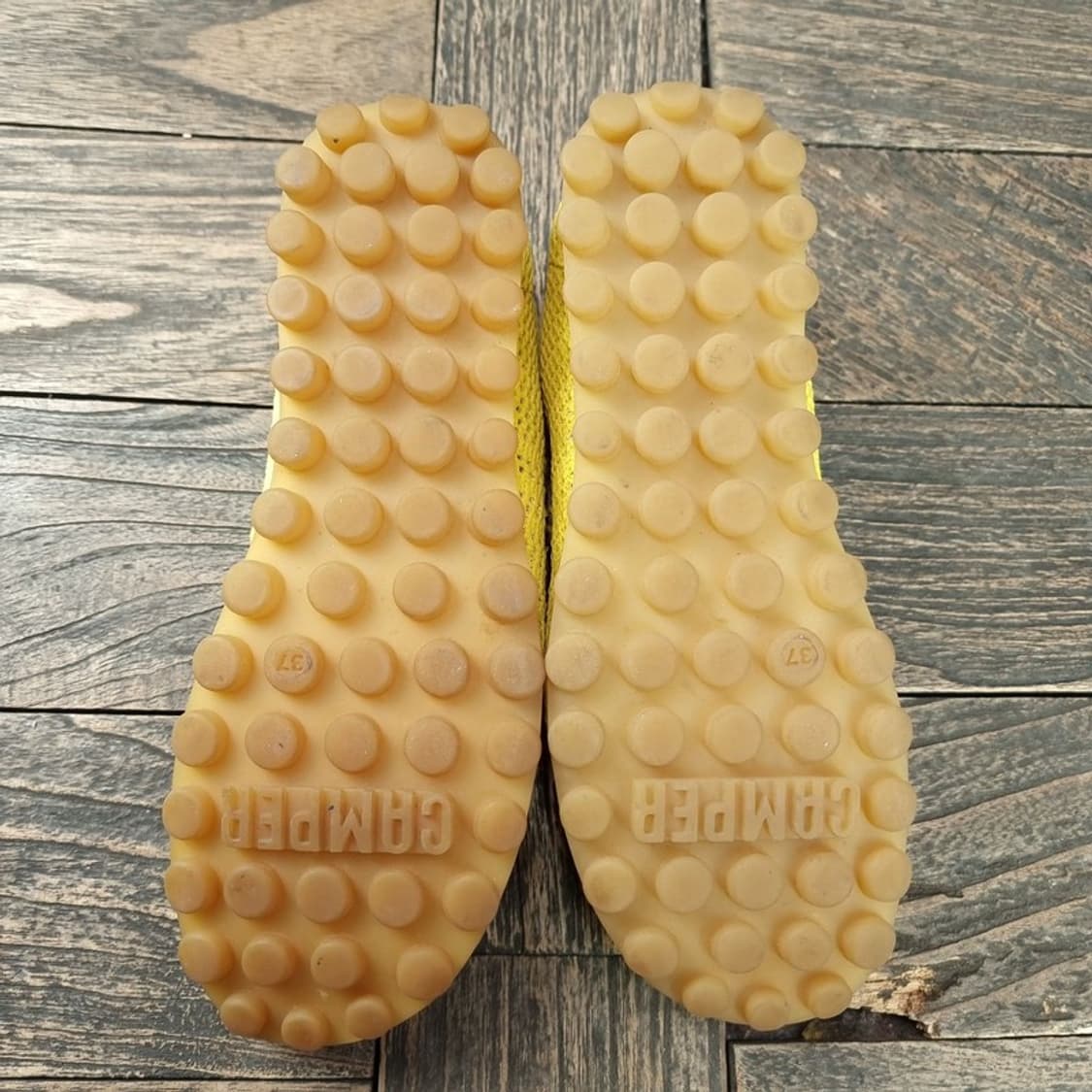 [캠퍼] 니트 쉘 레이스업 스니커즈 M19093 상품이미지7