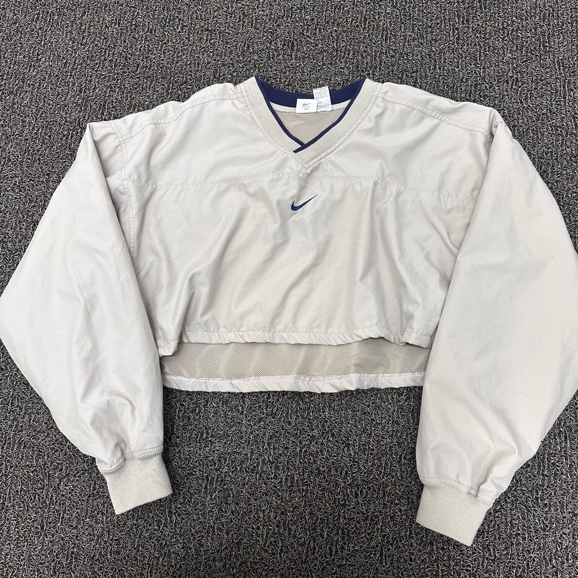 NIKE 나이키 여성 크롭 바람막이 웜업 긴팔티셔츠 상품이미지1